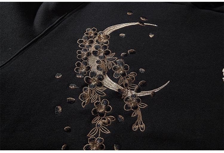 Embroidered Fox Hoodie | Jobatua.com